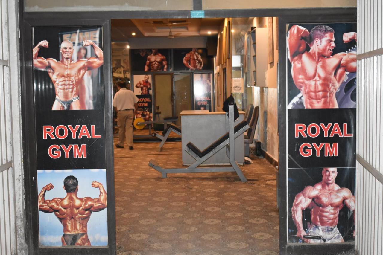 רוואלפינדי Hotel Royal Palace מראה חיצוני תמונה
