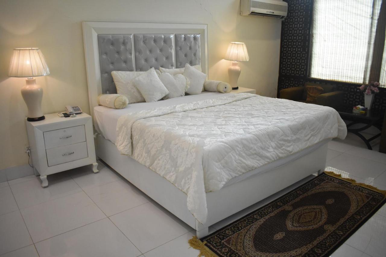 רוואלפינדי Hotel Royal Palace מראה חיצוני תמונה